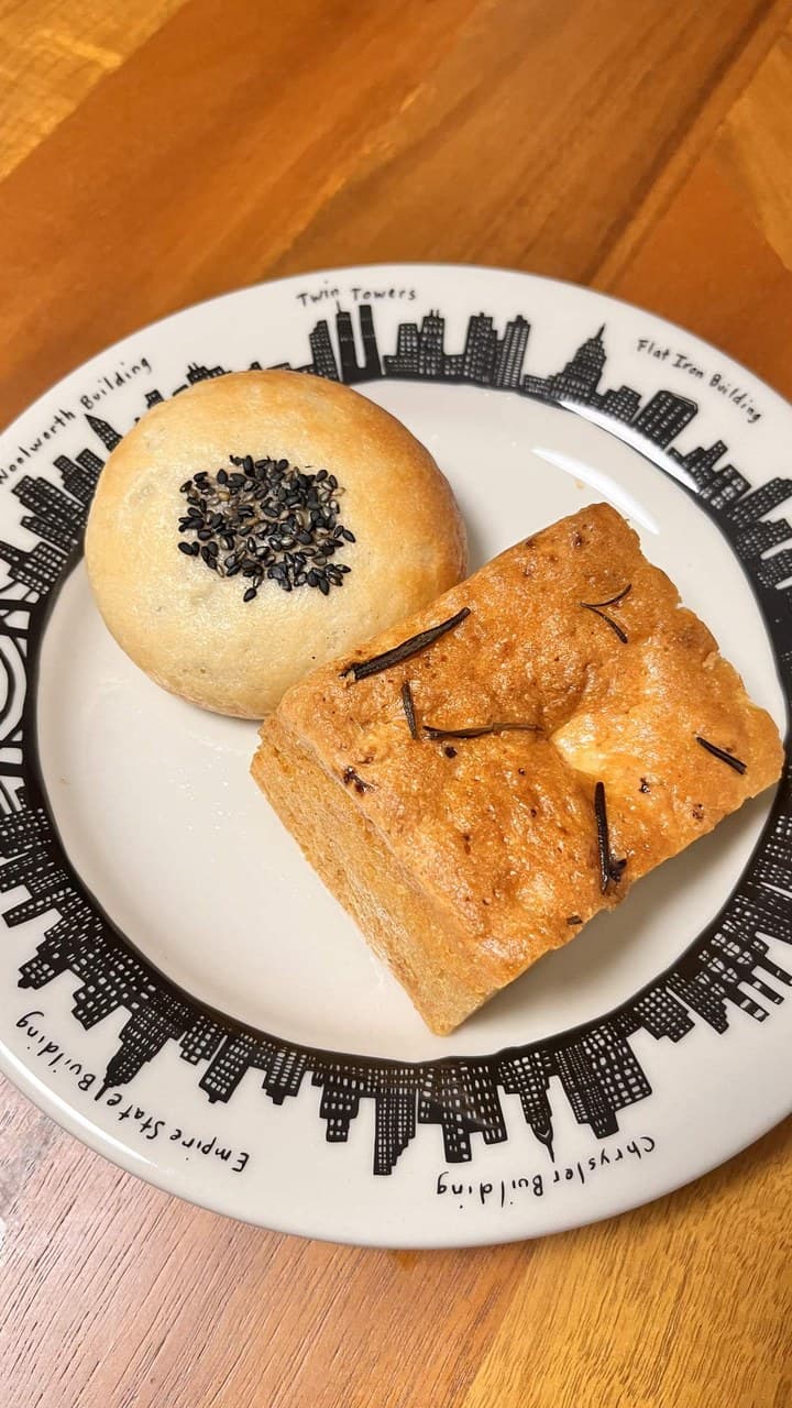 Gluten-Free Bakery in Tokyo: ORGANIC JUNKIE, Ebisu
